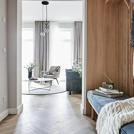 Esperance Apartment